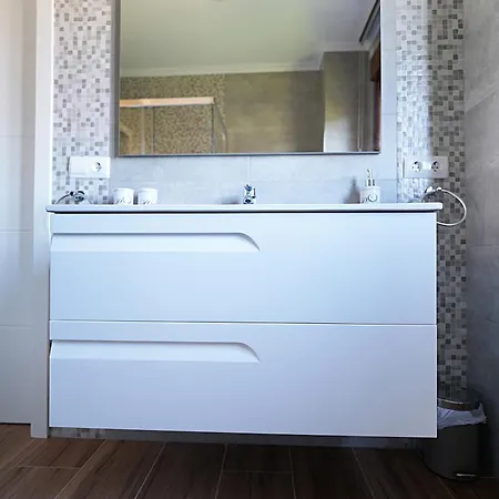 Апартаменты A Rochela Понтеведра