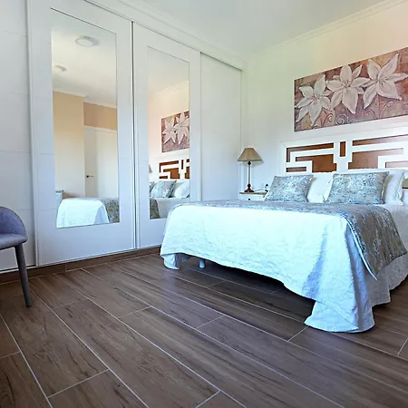 A Rochela Апартаменты