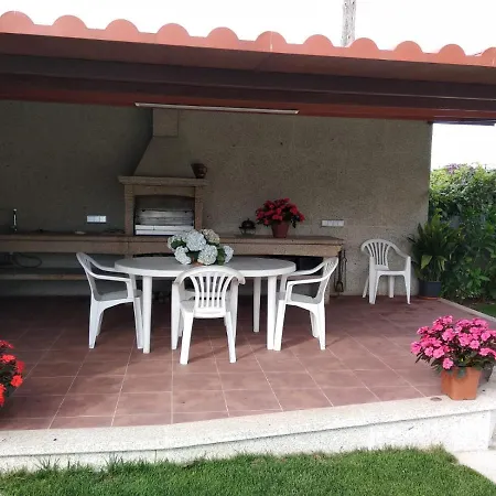 Апартаменты A Rochela Понтеведра