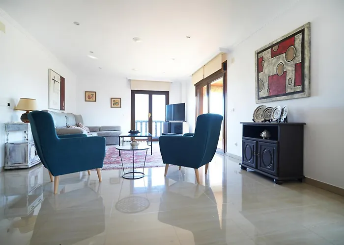 A Rochela * بونتيفيذرا